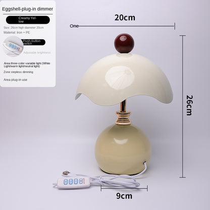 Shell-shaped Table Lamp for Bedroom, Luxury Minimalist Bedside Light, Wedding Gift, Night Light