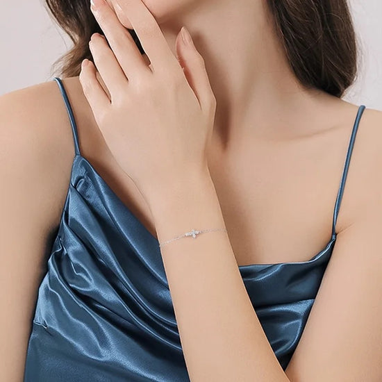 Versatile Diamond-encrusted Cross Bracelet Minimalist Style